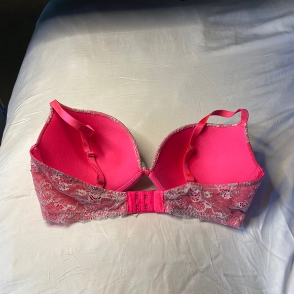 Victoria’s Secret Padded Demi coral pink Sz 36D - Picture 4 of 4